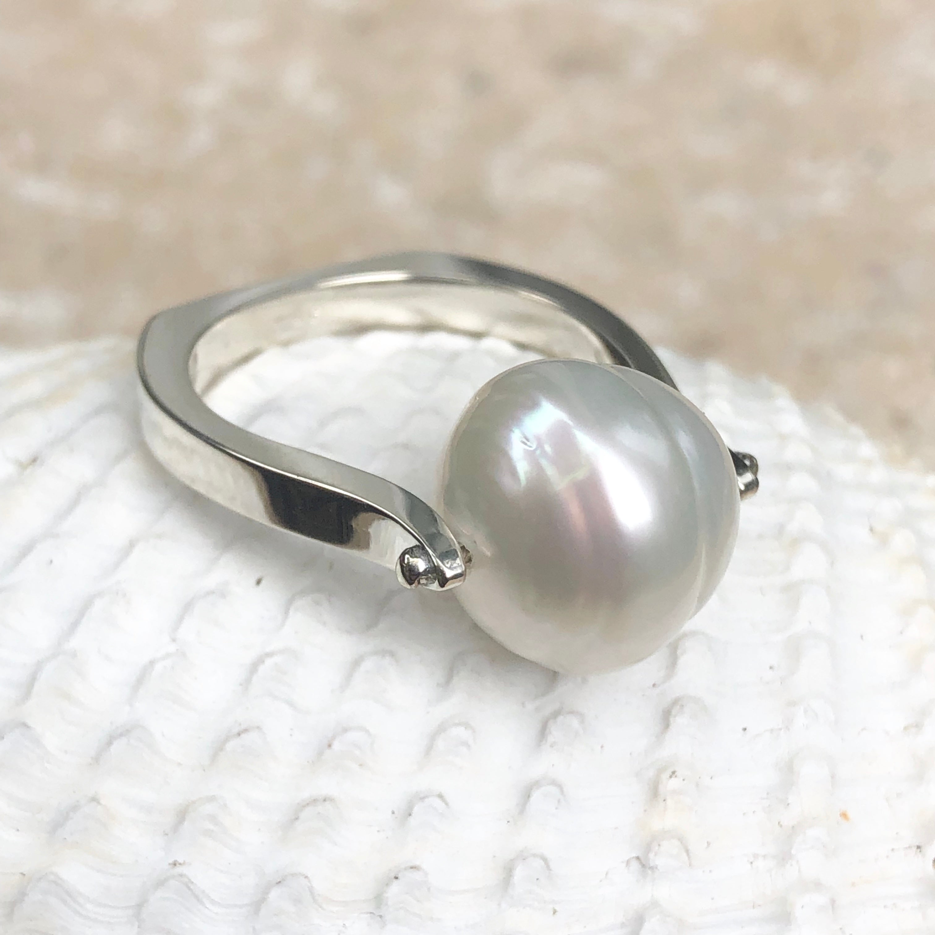 June Gemstone Pearl Ring For Astrological Purpose - Gleam Jewels