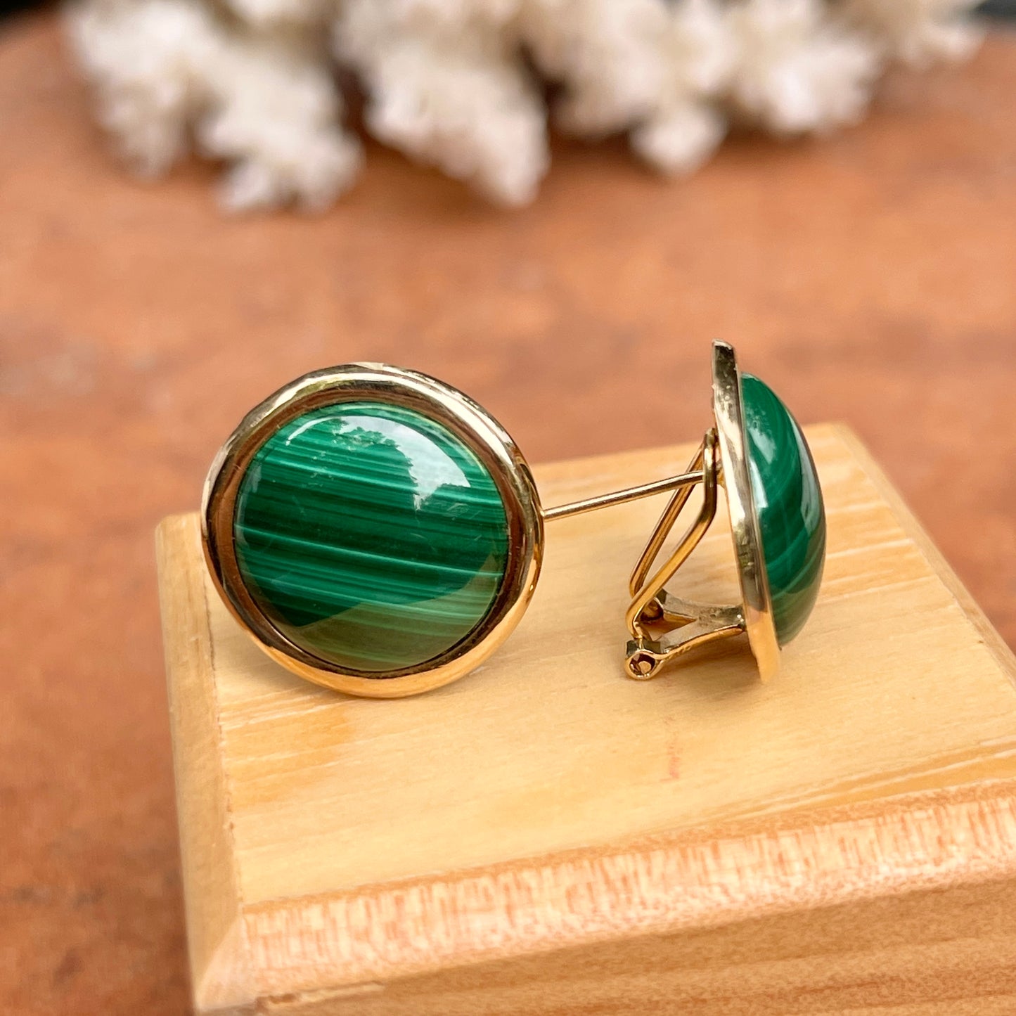 Estate 14KT Yellow Gold Round Cabochon Malachite Omega Earrings