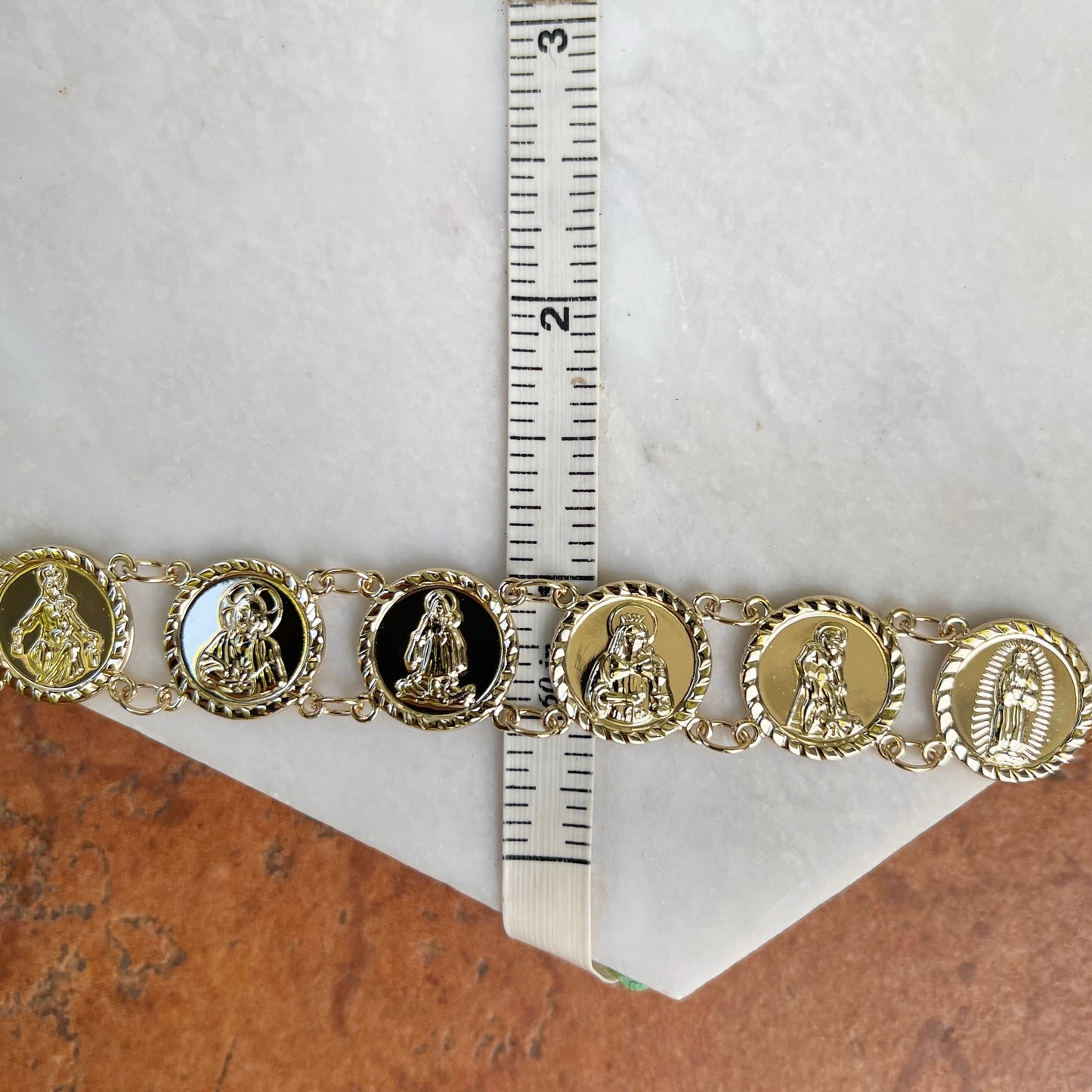 14KT Yellow Gold Traditional Saints Round Medal Link Bracelet