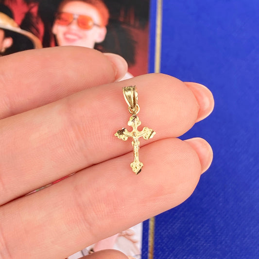 OOO 10KT Yellow Gold Detailed Mini Crucifix Cross Pendant Charm, OOO 10KT Yellow Gold Detailed Mini Crucifix Cross Pendant Charm - Legacy Saint Jewelry