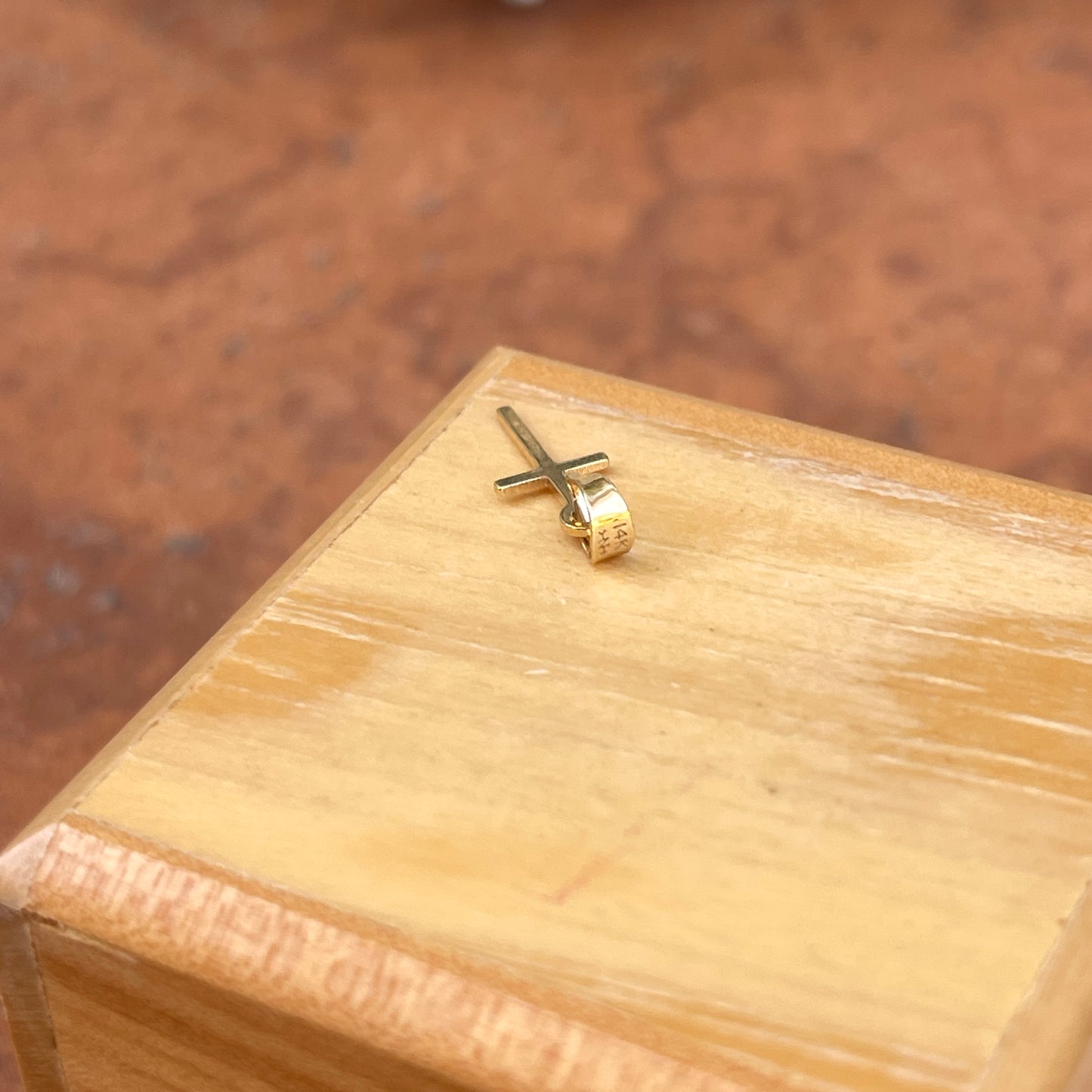 14KT Yellow Gold Mini Flat Cross Pendant Charm 17mm
