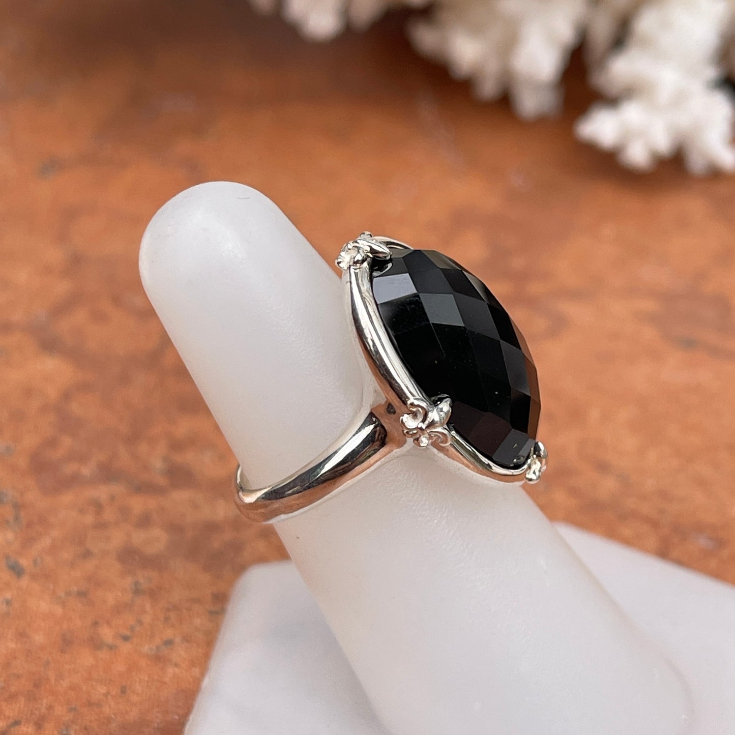Sterling Silver Oval Genuine Black Onyx Fleur de Lis Ring