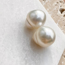 Load image into Gallery viewer, Genuine Paspaley South Sea Loose Pearl Pair &quot;Fine&quot; Quality 15mm, Genuine Paspaley South Sea Loose Pearl Pair &quot;Fine&quot; Quality 15mm - Legacy Saint Jewelry