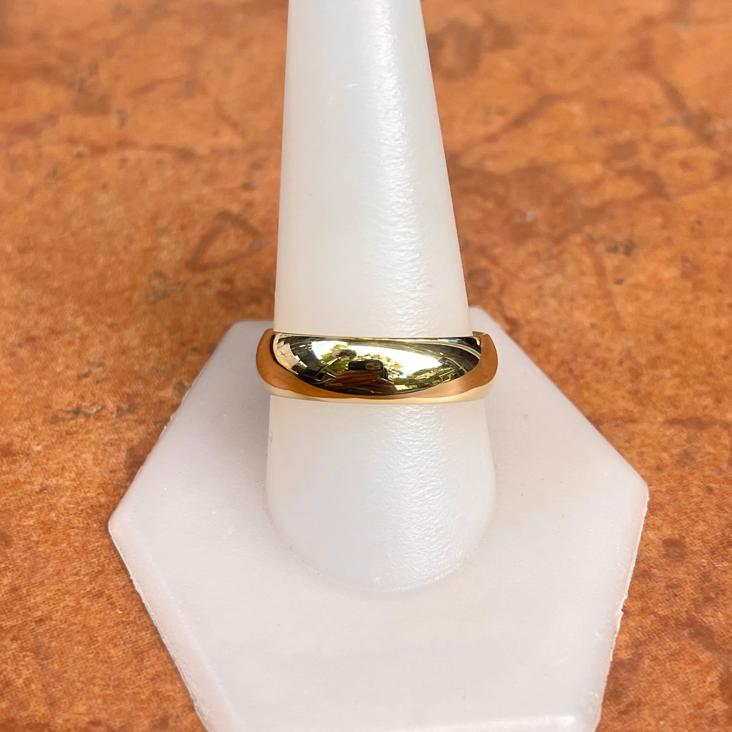 18KT Yellow Gold 6mm Half-Round Band Ring