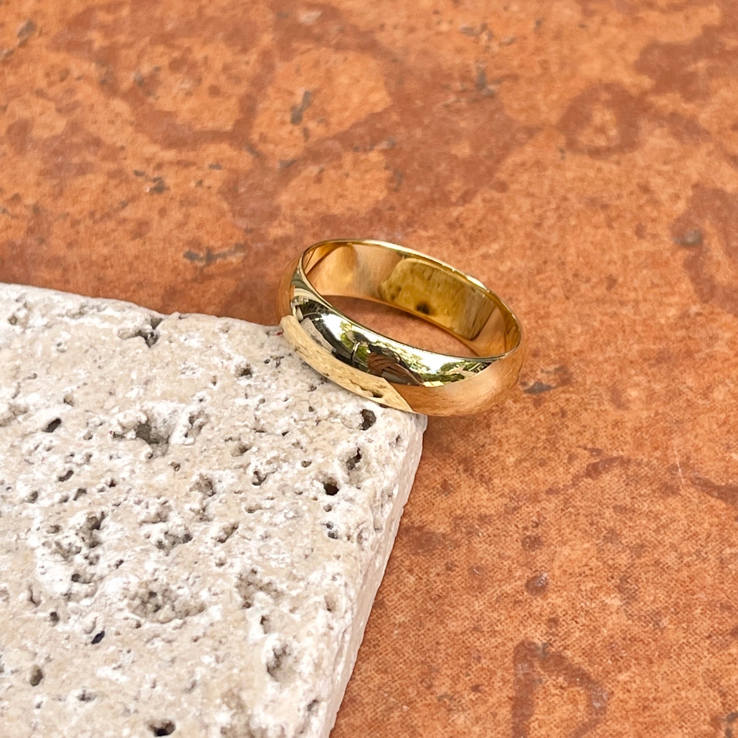 18KT Yellow Gold 6mm Half-Round Band Ring