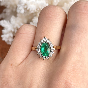 Estate 14KT Yellow Gold 1.50 CT Pear Emerald + Diamond Halo Ring
