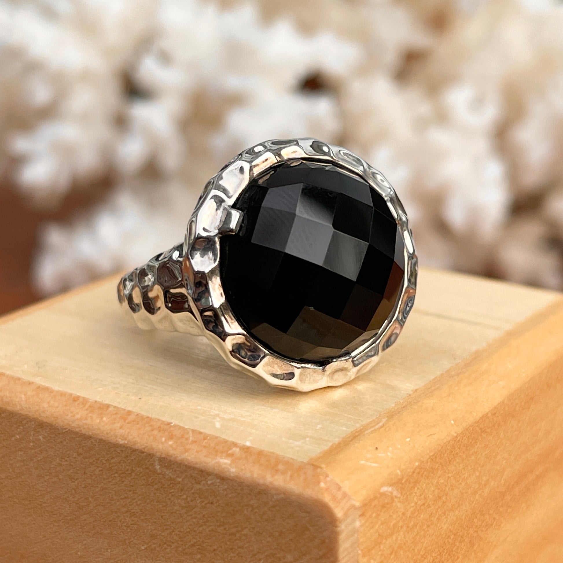 Sterling Silver Genuine Round 9.8 CT Black Onyx Hammered Ring - LSJ