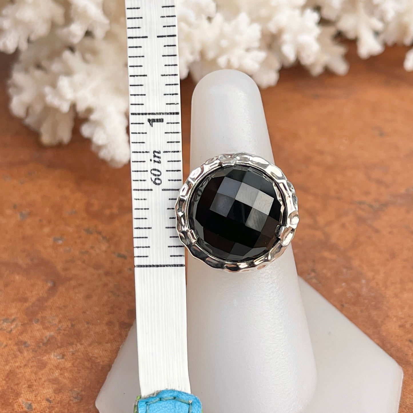 Sterling Silver Genuine Round 9.8 CT Black Onyx Hammered Ring - LSJ