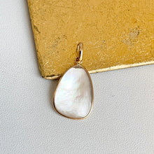 Load image into Gallery viewer, Estate 14KT Yellow Gold Abstract Bezel Mother of Pearl Pendant