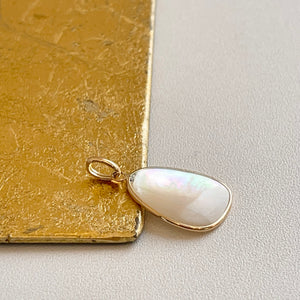 Estate 14KT Yellow Gold Abstract Bezel Mother of Pearl Pendant