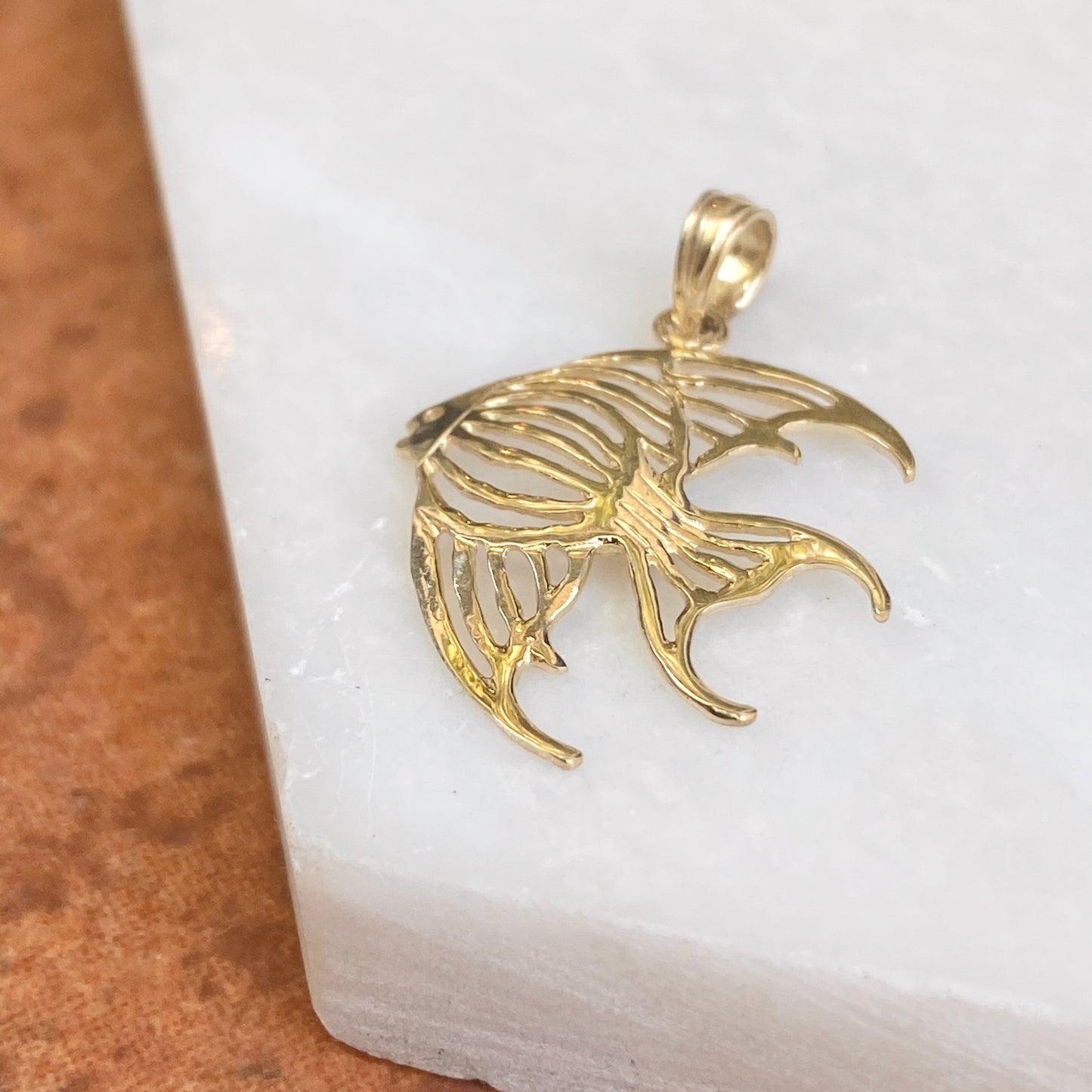 10KT Yellow Gold Polished Cut-Out Angelfish Pendant Charm, 10KT Yellow Gold Polished Cut-Out Angelfish Pendant Charm - Legacy Saint Jewelry