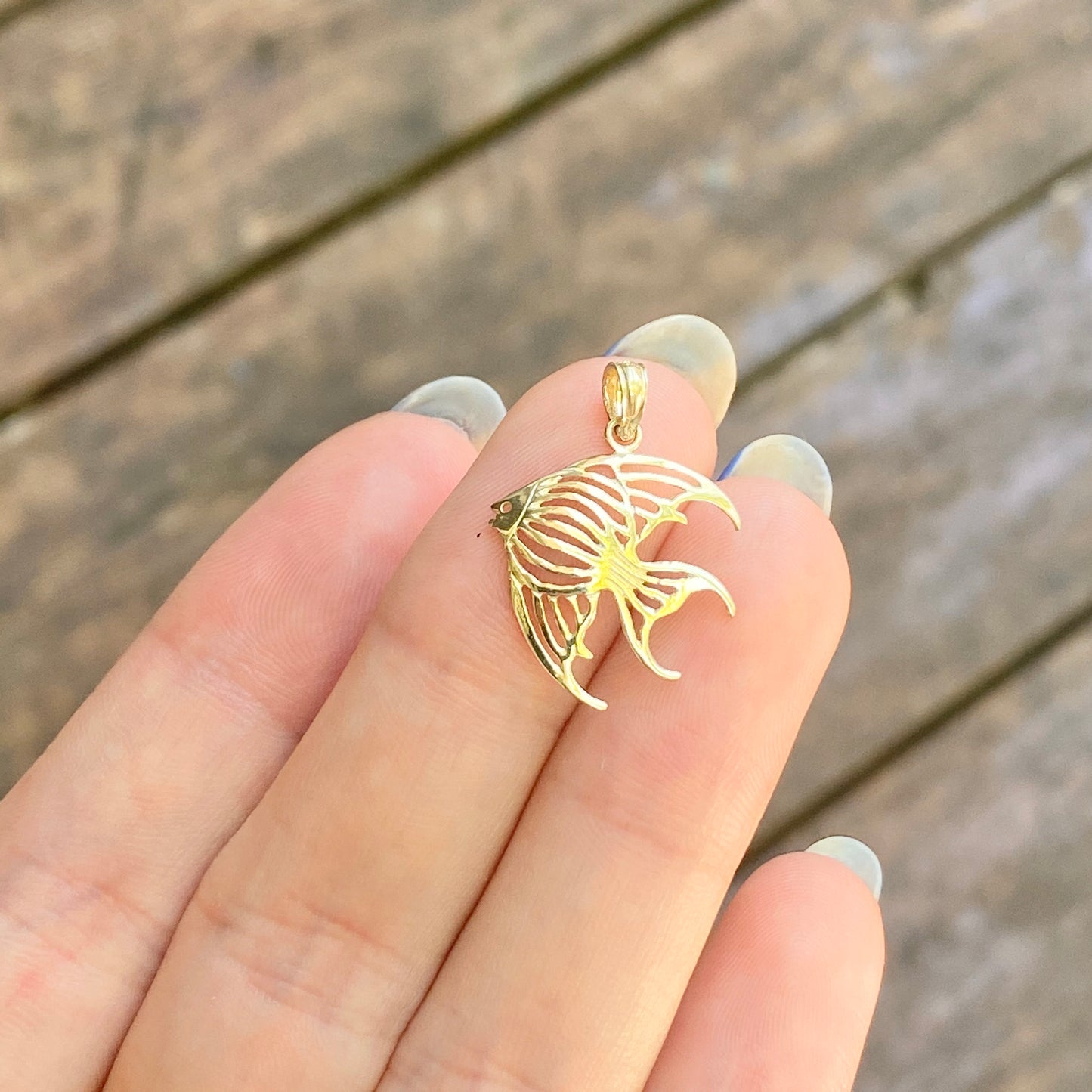 10KT Yellow Gold Polished Cut-Out Angelfish Pendant Charm, 10KT Yellow Gold Polished Cut-Out Angelfish Pendant Charm - Legacy Saint Jewelry
