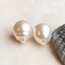 Load image into Gallery viewer, Genuine Paspaley South Sea Loose Pearl Pair &quot;Fine&quot; Quality 14mm, Genuine Paspaley South Sea Loose Pearl Pair &quot;Fine&quot; Quality 14mm - Legacy Saint Jewelry