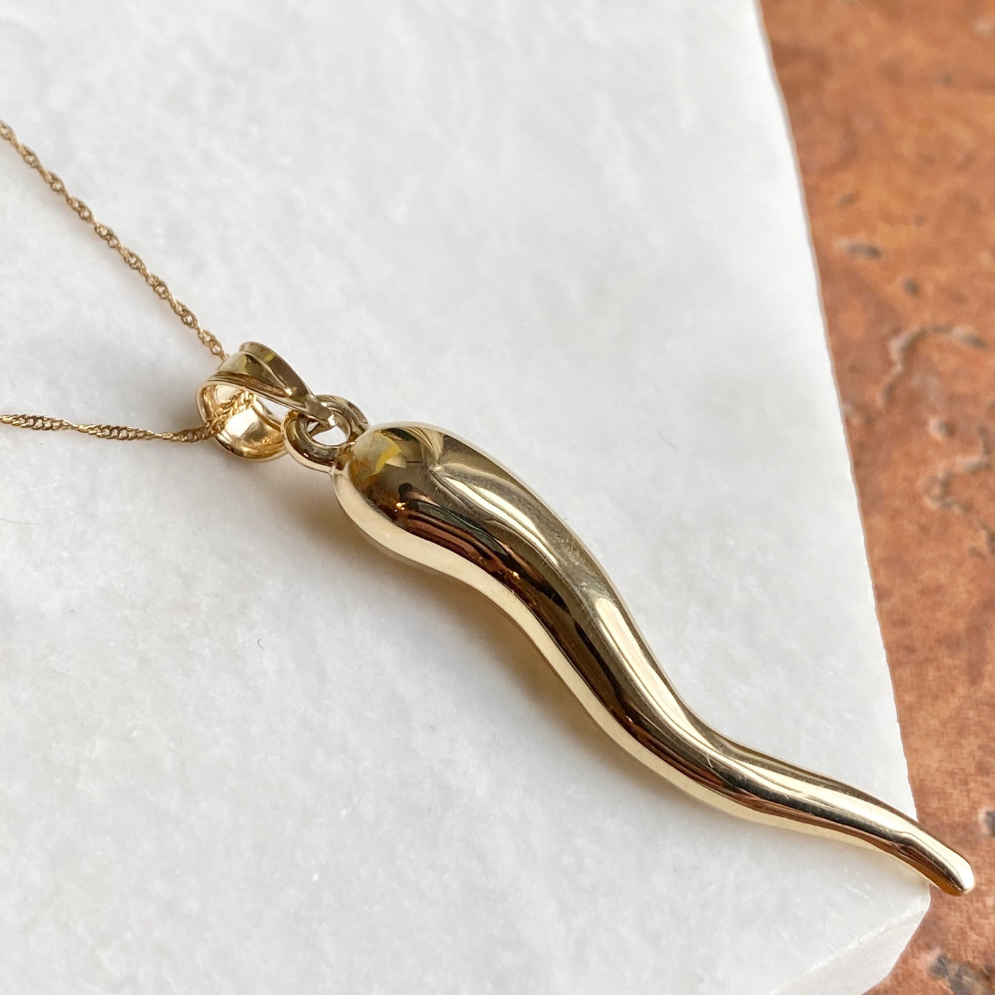 14KT Yellow Gold "Cornicello" Italian Horn Pendant Chain Necklace 50mm, 14KT Yellow Gold "Cornicello" Italian Horn Pendant Chain Necklace 50mm - Legacy Saint Jewelry