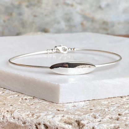 Sterling Silver Cable Wire Bracelet with Oval Engraveable Plaque, Sterling Silver Cable Wire Bracelet with Oval Engraveable Plaque - Legacy Saint Jewelry
