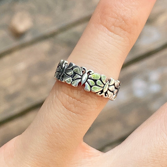Sterling Silver Detailed Butterflies Toe Ring, Sterling Silver Detailed Butterflies Toe Ring - Legacy Saint Jewelry