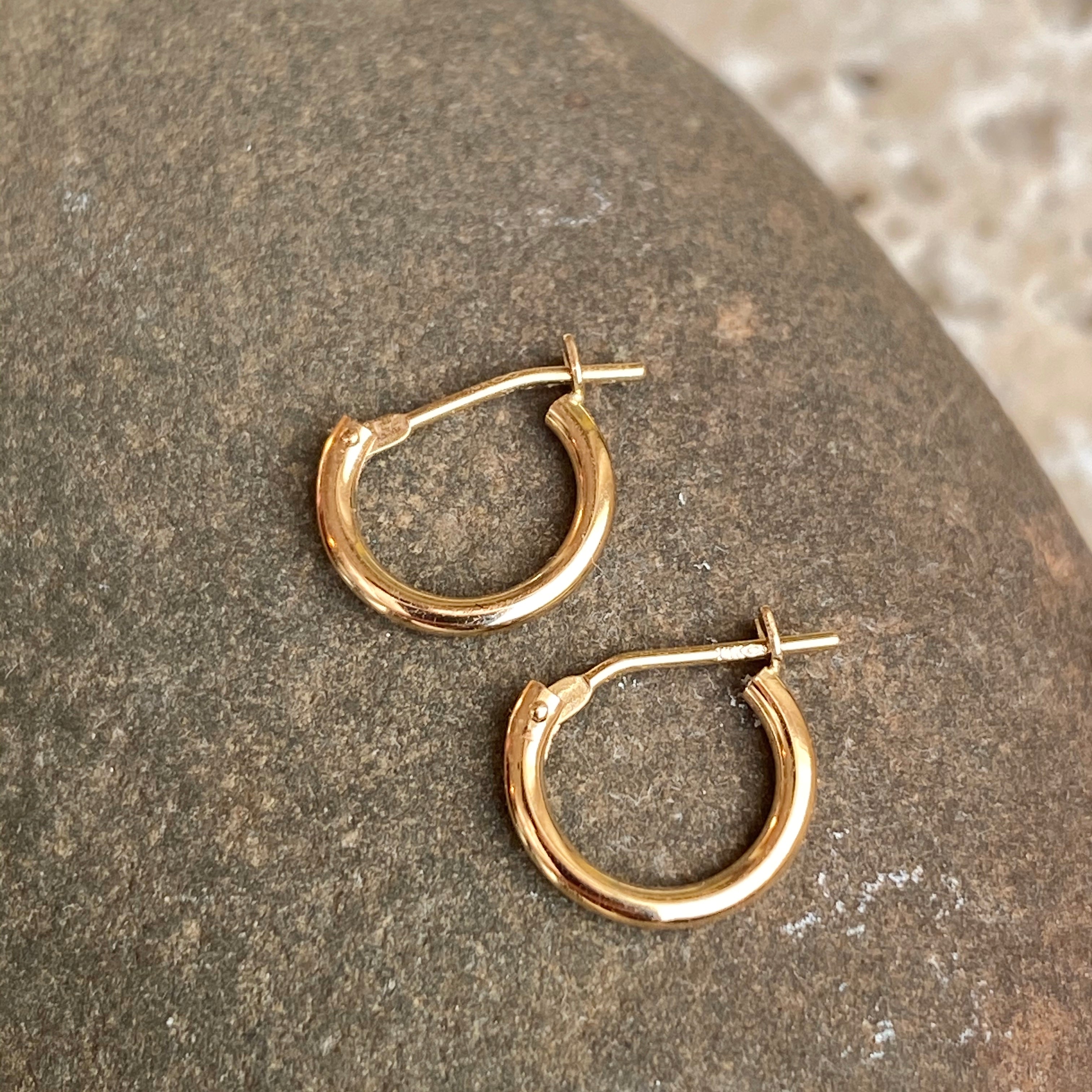Eternity Tiny Hoop Earring 8mm – J&CO Jewellery