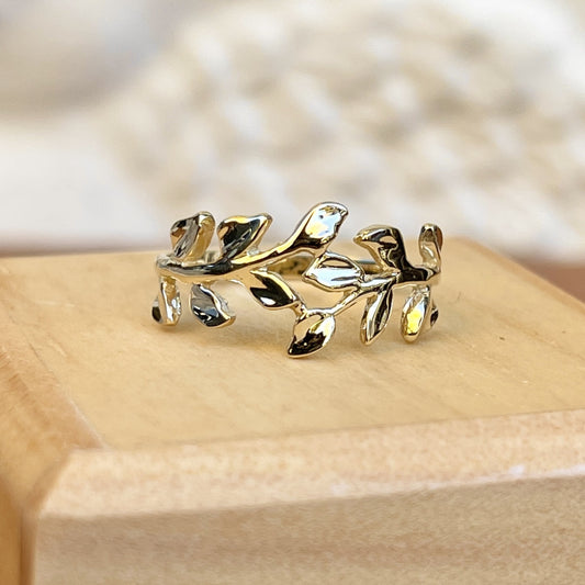 14KT Yellow Gold Leaf Vines Band Ring