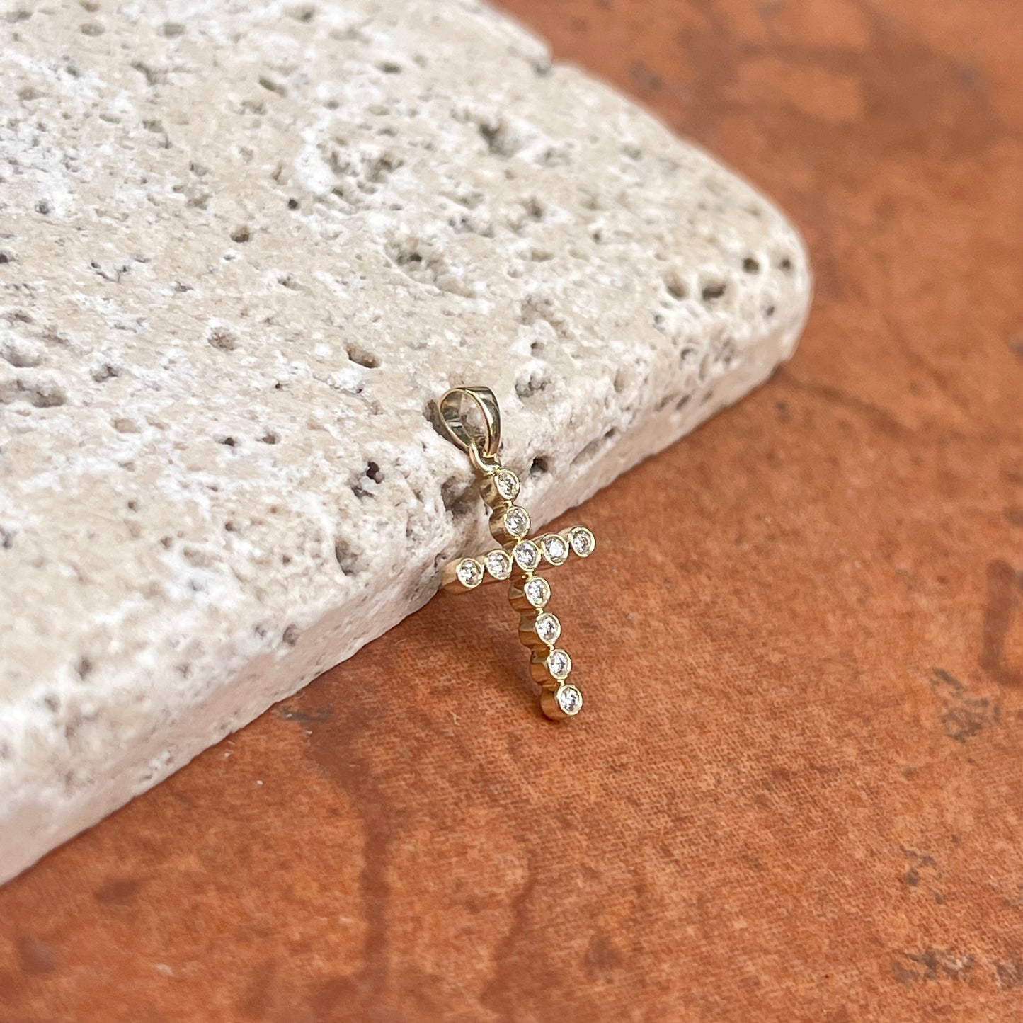 14KT Yellow Gold Bezel 1/10 CT Diamond Pendant Charm