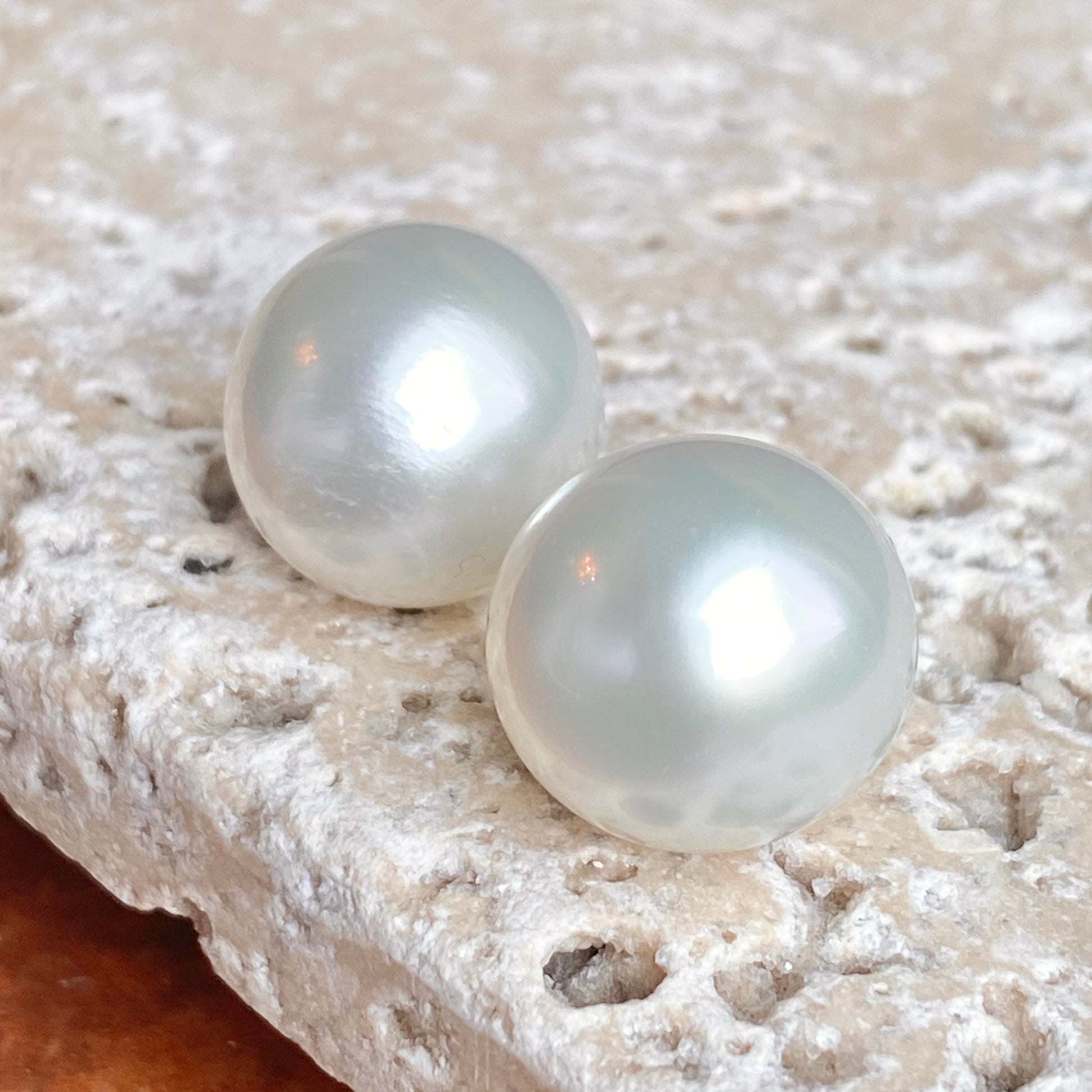 Genuine Cultured Paspaley South Sea Loose Pearl Pair "Fashion" Quality 14mm, Genuine Cultured Paspaley South Sea Loose Pearl Pair "Fashion" Quality 14mm - Legacy Saint Jewelry