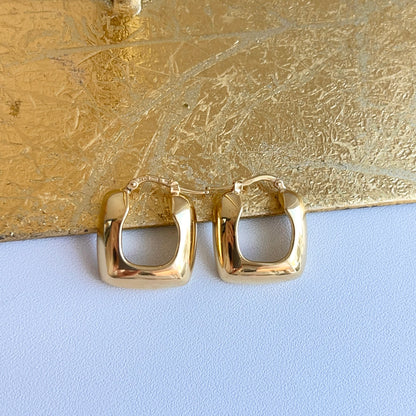 14KT Yellow Gold Squared Hoop Earrings 20mm