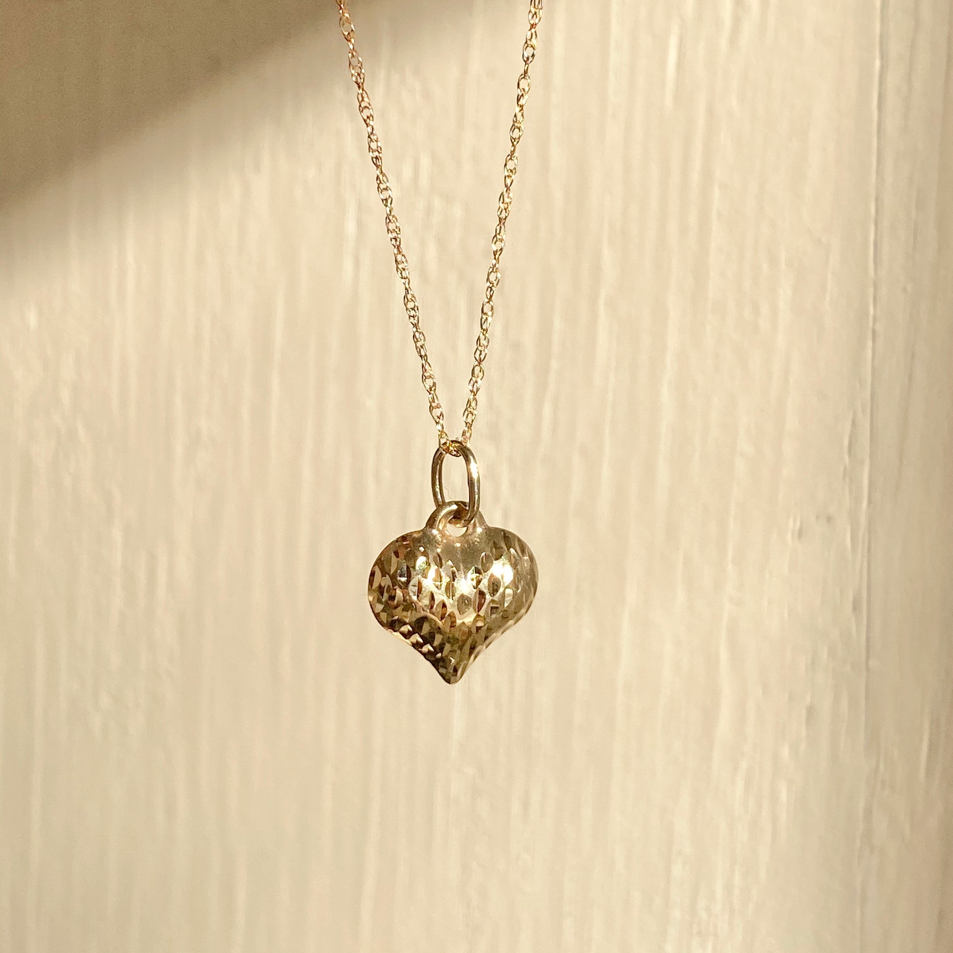 14KT Yellow Gold Textured Diamond-Cut 3-D Heart Pendant Chain Necklace, 14KT Yellow Gold Textured Diamond-Cut 3-D Heart Pendant Chain Necklace - Legacy Saint Jewelry