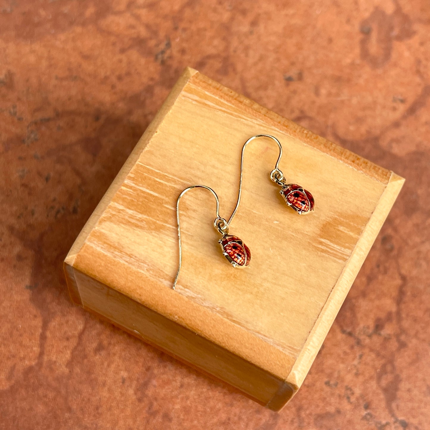 14KT Yellow Gold Mini Red Ladybug Dangle Earrings