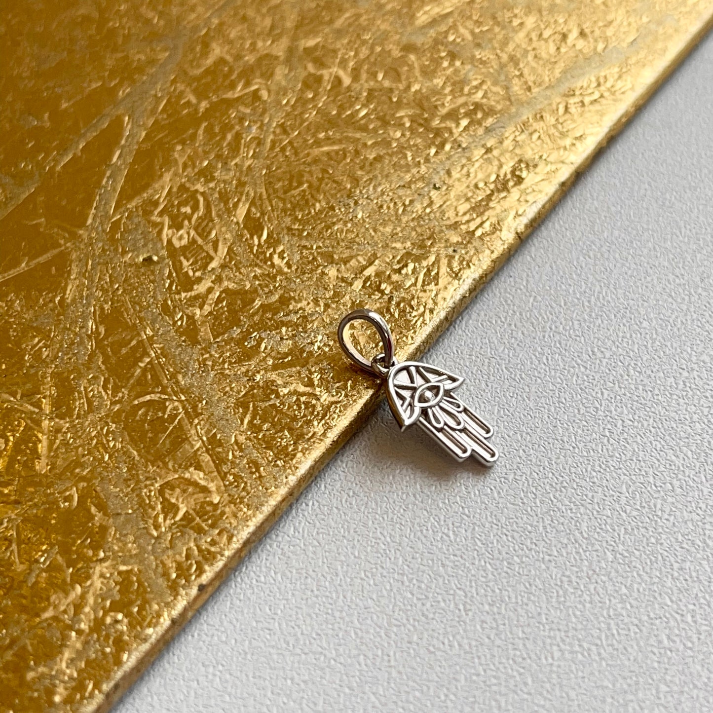 14KT White Gold Mini Raised Design Hamsa Pendant Charm