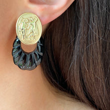 Load image into Gallery viewer, Estate 14KT Yellow Gold Italian Soldier Intaglio Large Oval Omega Back Earrings