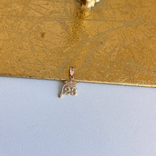 Load image into Gallery viewer, 14KT Yellow Gold Class of 2023 Graduation Cap + Tassel Pendant Charm