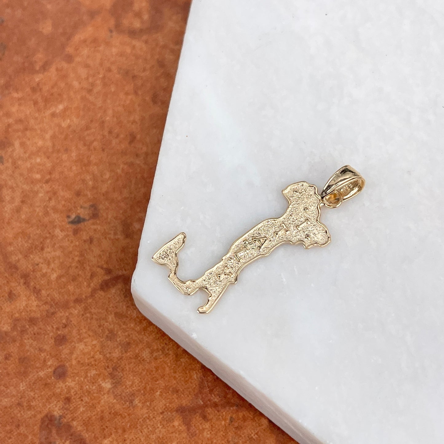 14KT Yellow Gold Italy County Outline Pendant Charm