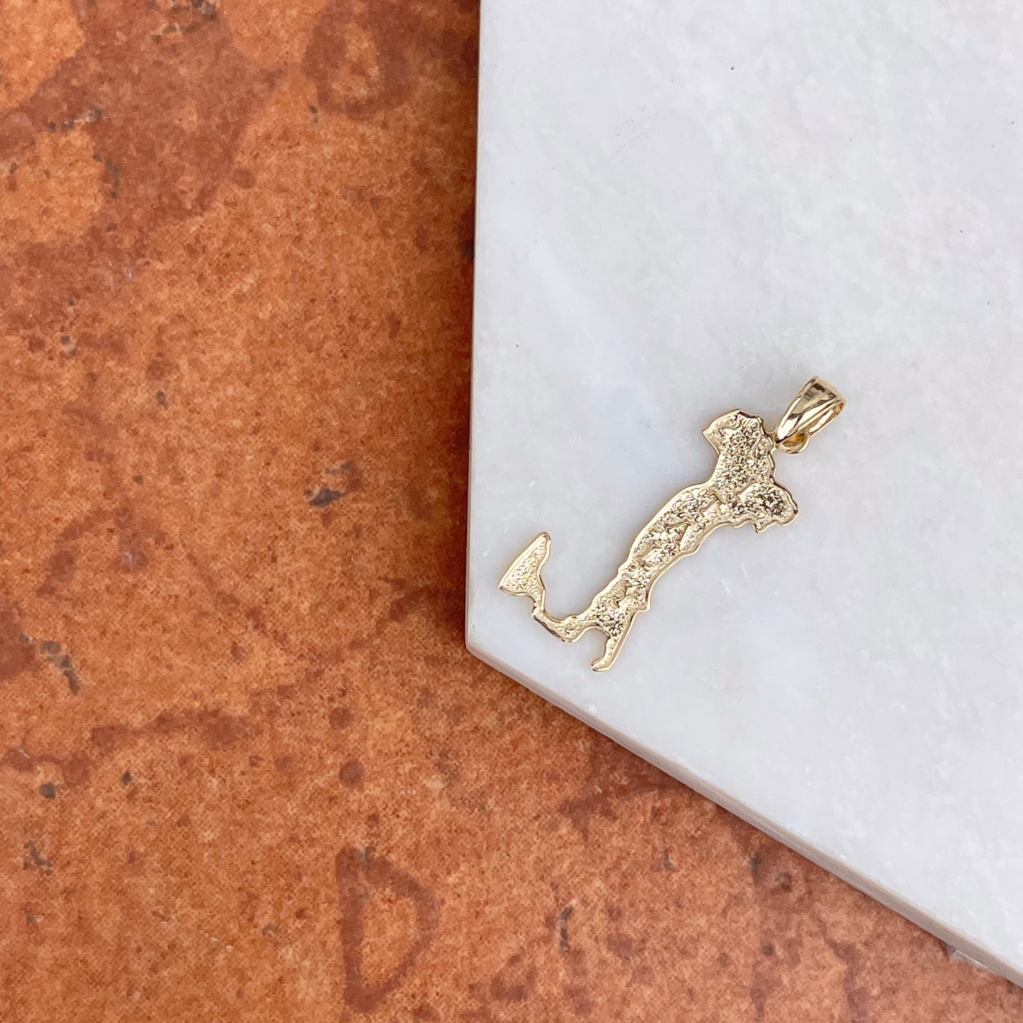 14KT Yellow Gold Italy County Outline Pendant Charm