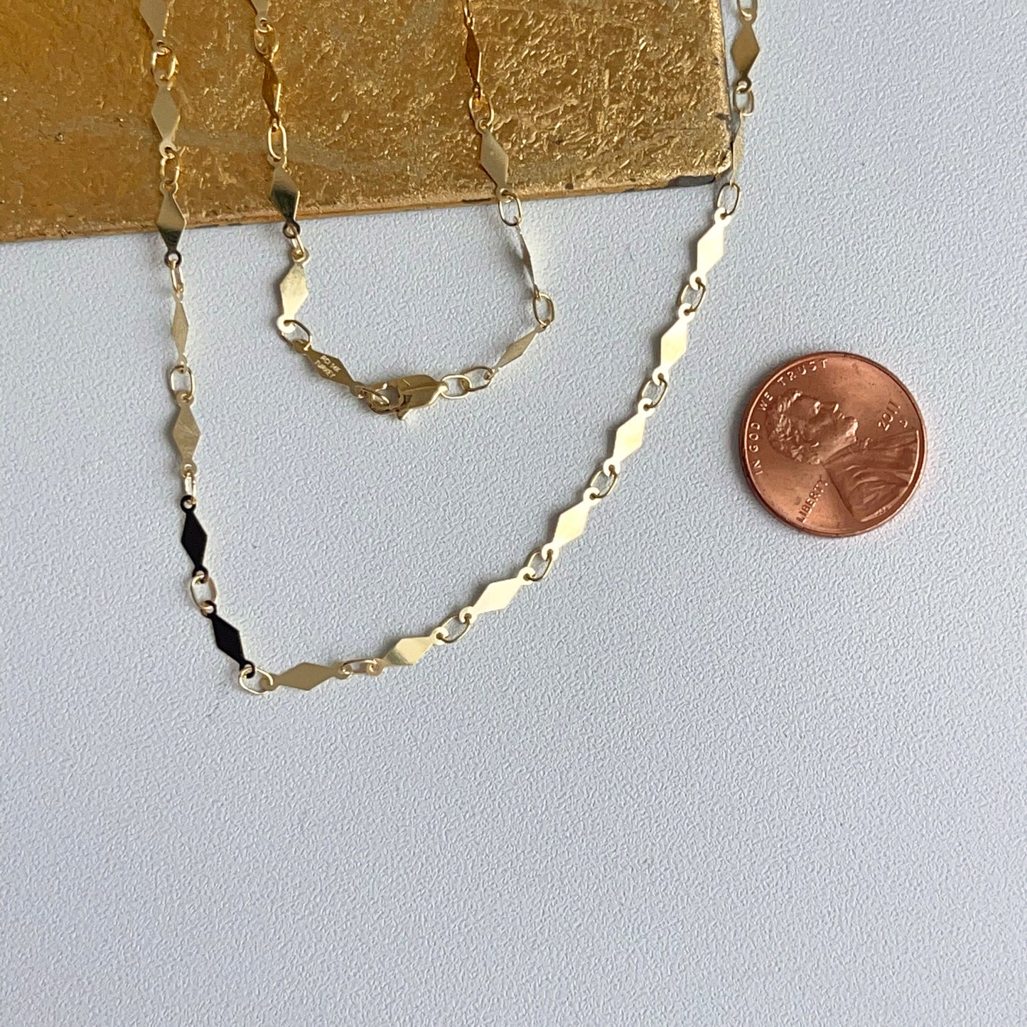 14KT Yellow Gold Diamond-Shape Mirror Link Chain Necklace