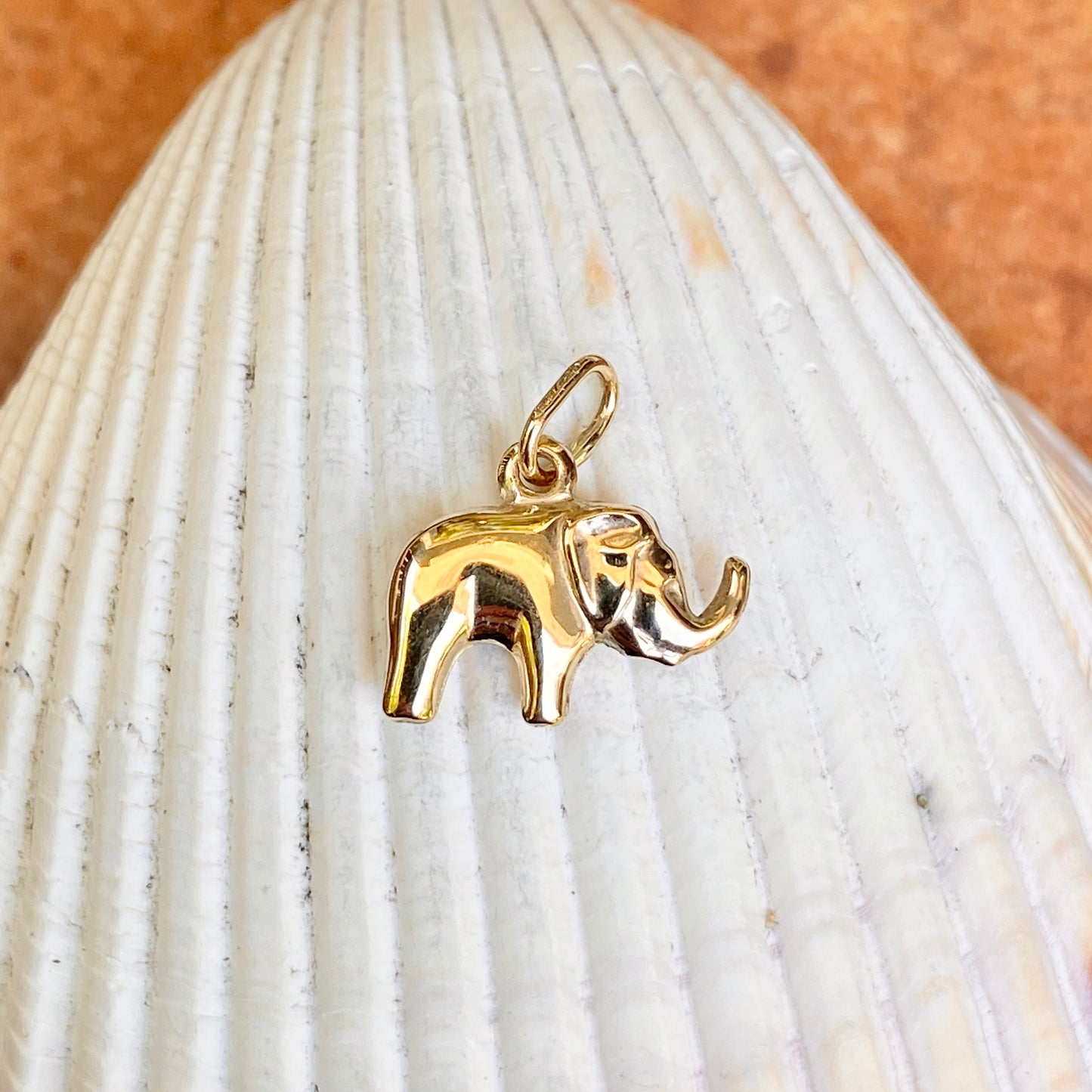 10KT Yellow Gold Mini Elephant Pendant Charm 15mm