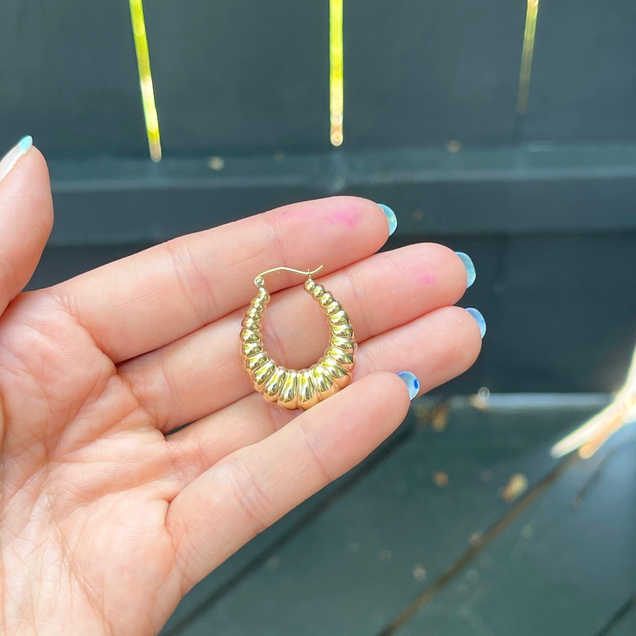9ct Gold Creole Hoop Earrings – Lillicoco