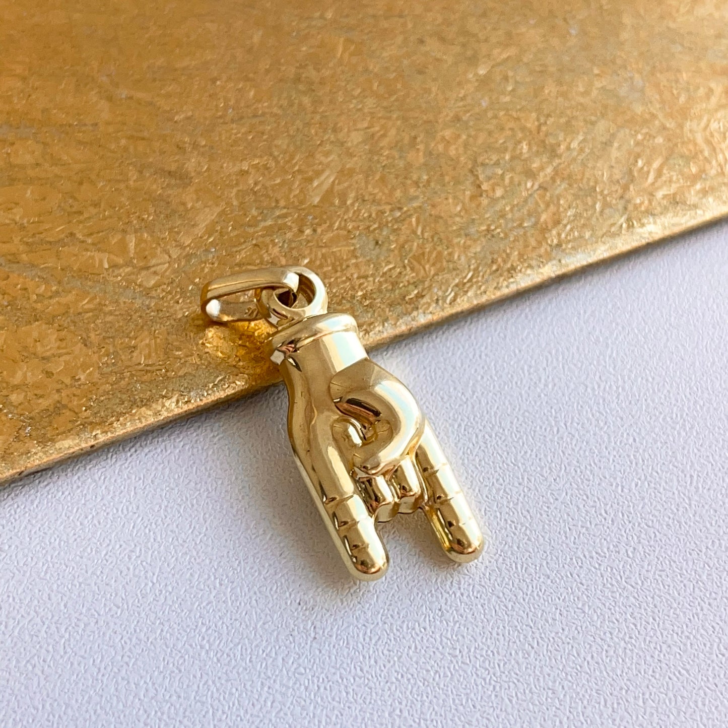 14KT Yellow Gold Italian Mano Cornuto Large Pendant 35mm