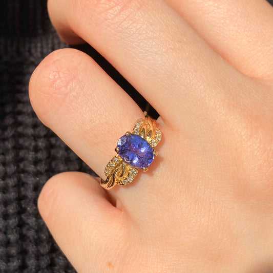 Estate 14KT Yellow Gold Oval Tanzanite + Diamond Detailed Ring, Estate 14KT Yellow Gold Oval Tanzanite + Diamond Detailed Ring - Legacy Saint Jewelry