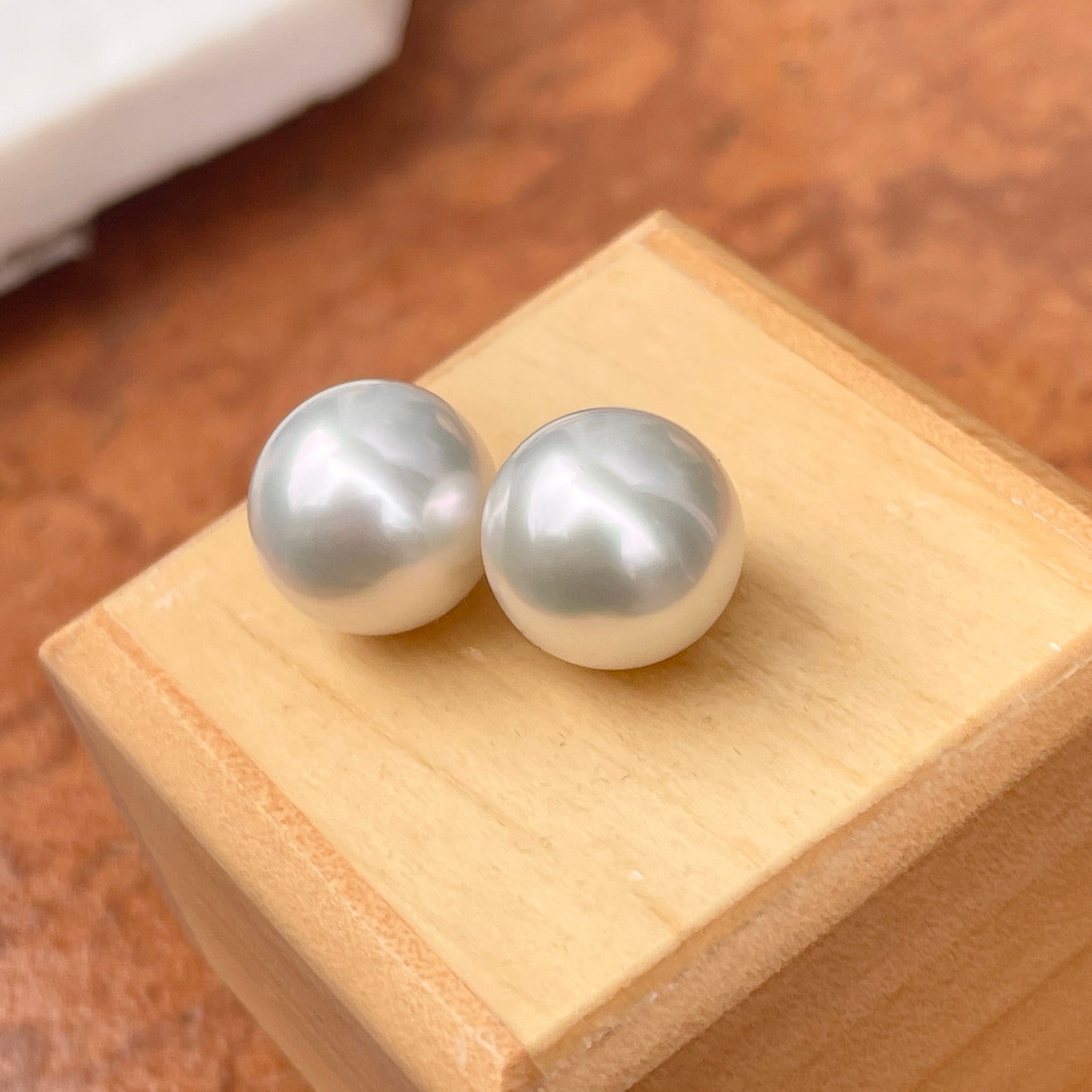 Genuine Paspaley South Sea Loose Pearl Pair "Fine" Quality 12mm