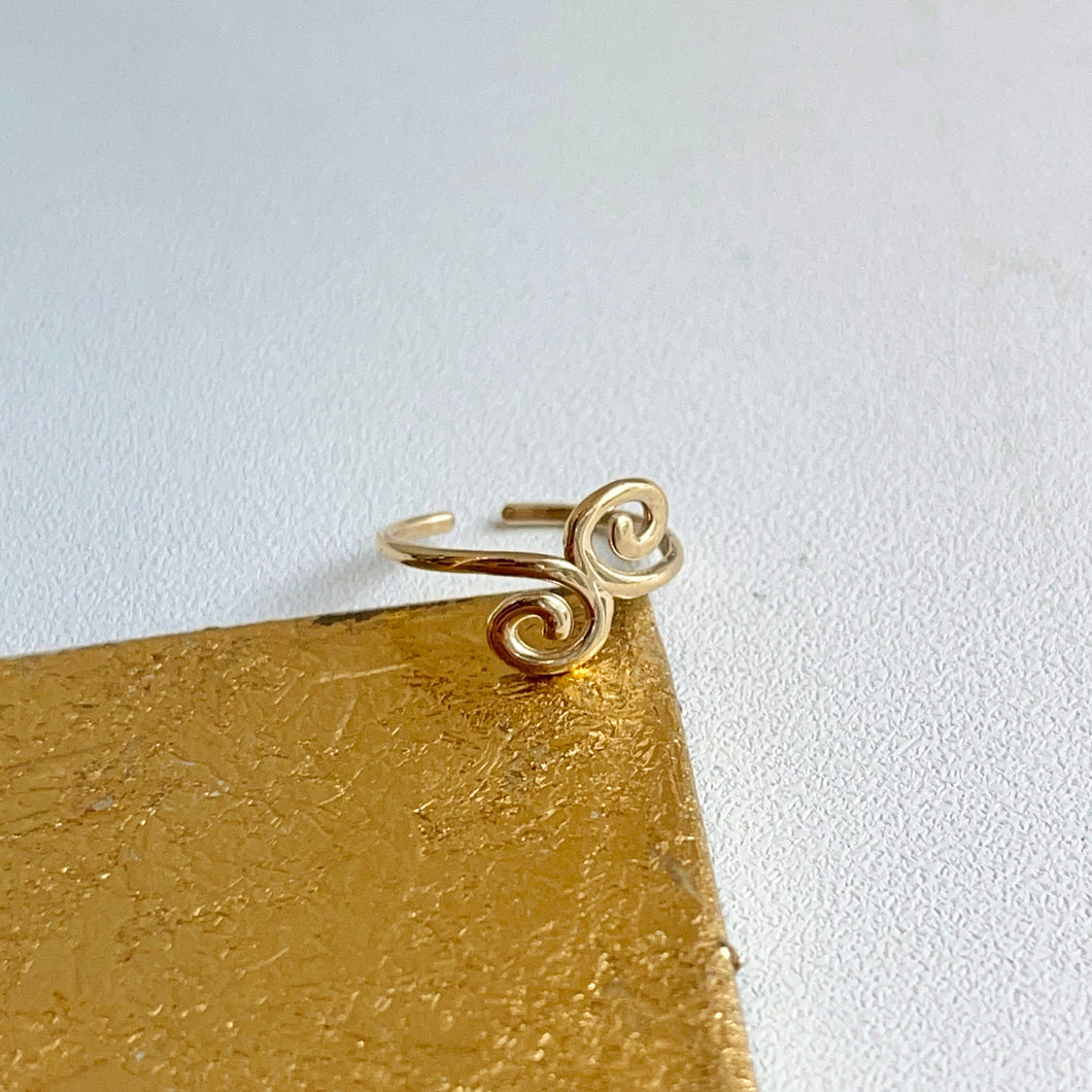 14KT Yellow Gold Swirl Design Toe Ring
