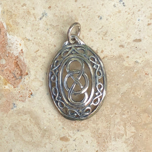 Sterling Silver Oval Knot Celtic Charm, Sterling Silver Oval Knot Celtic Charm - Legacy Saint Jewelry