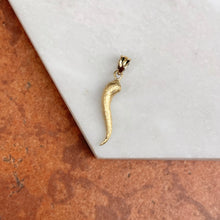 Load image into Gallery viewer, 14KT Yellow Gold Brushed Matte Corno Italian Horn Pendant