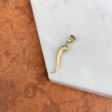 Load image into Gallery viewer, 14KT Yellow Gold Brushed Matte Corno Italian Horn Pendant