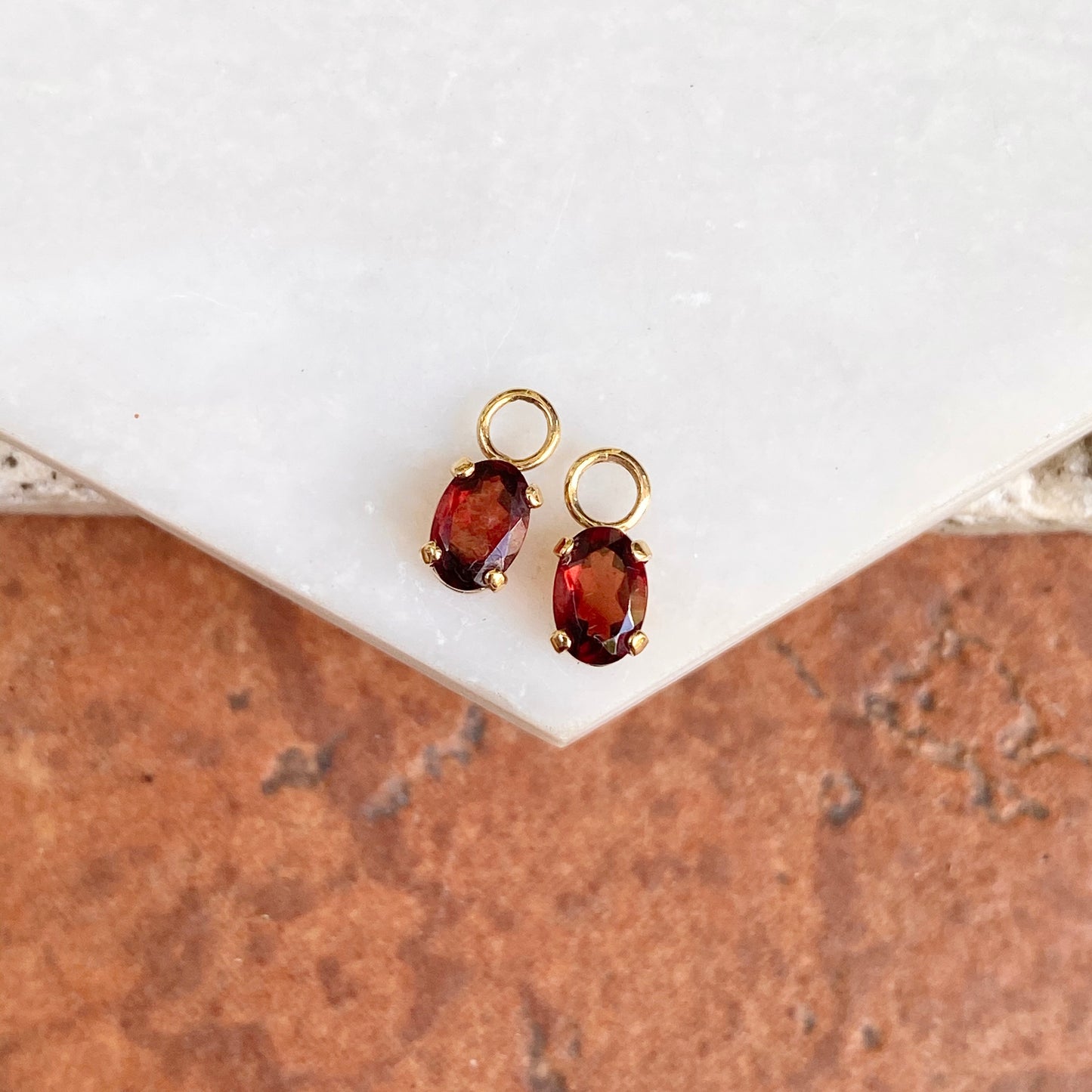 Estate 14KT Yellow Gold Oval Garnet Earring Charms