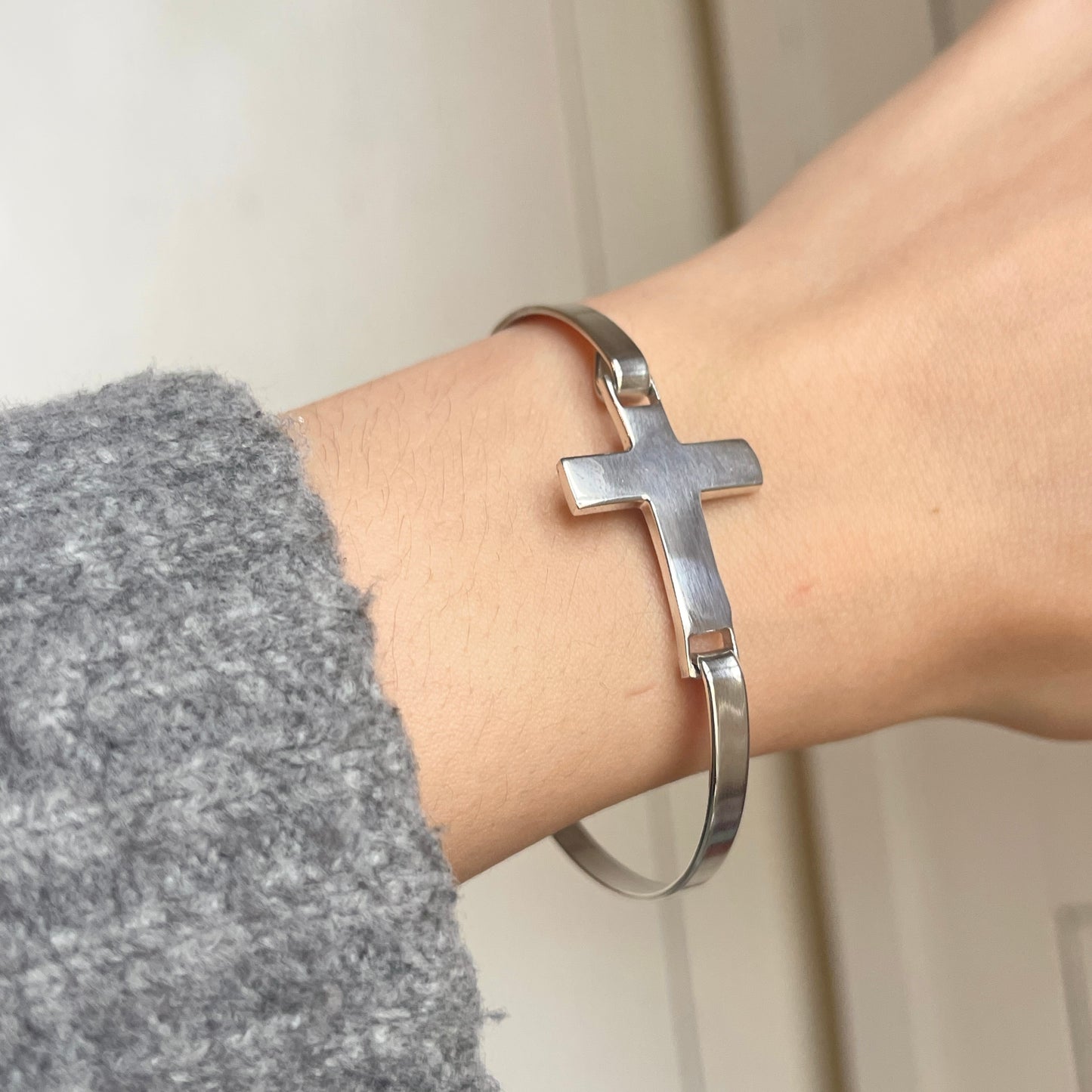 Sterling Silver Sideways Cross Stacking Bangle Bracelet