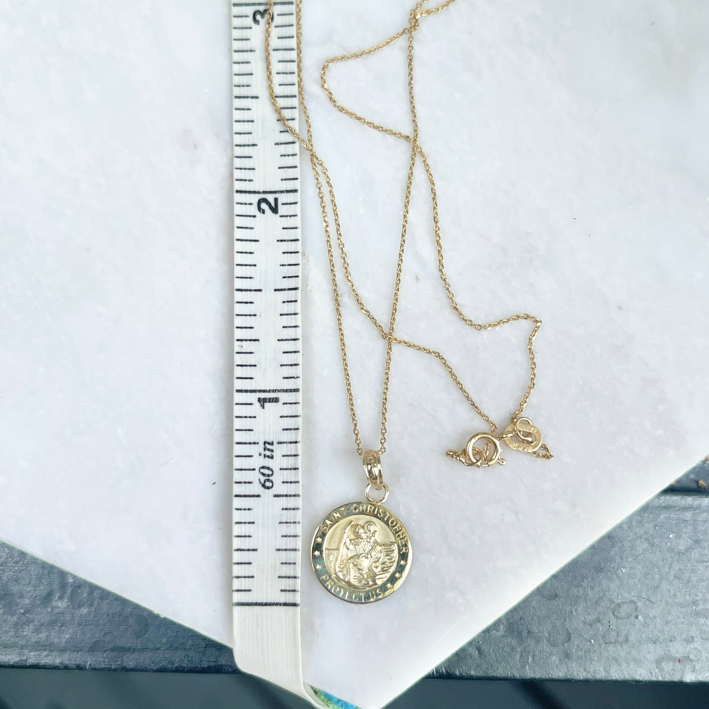 14KT Yellow Gold 15mm St. Christopher Round Medal Chain Necklace