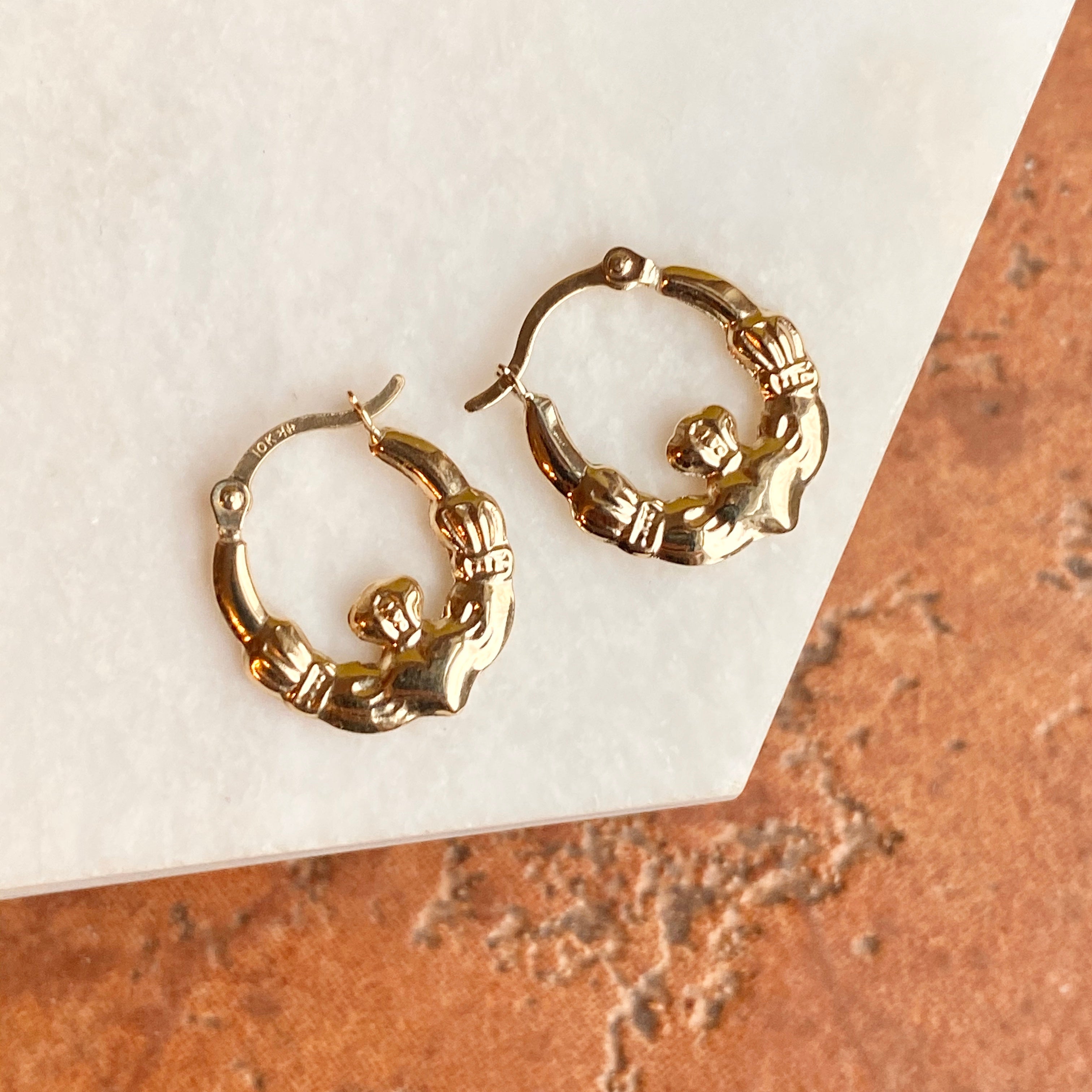 Claddagh hot sale hoop earrings