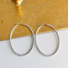 Load image into Gallery viewer, 14KT White Gold Textured Tube Oval Hoop Earrings 46mm