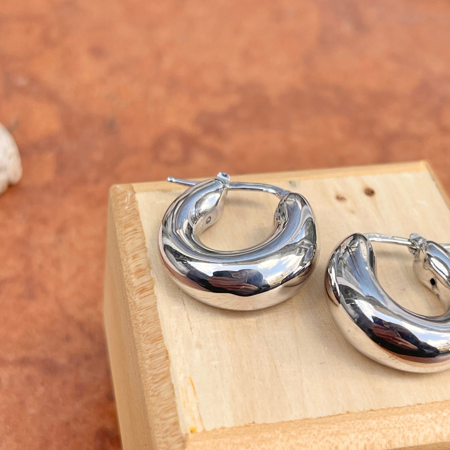 Sterling Silver Chunky Tube Round Hoop Earrings 18mm