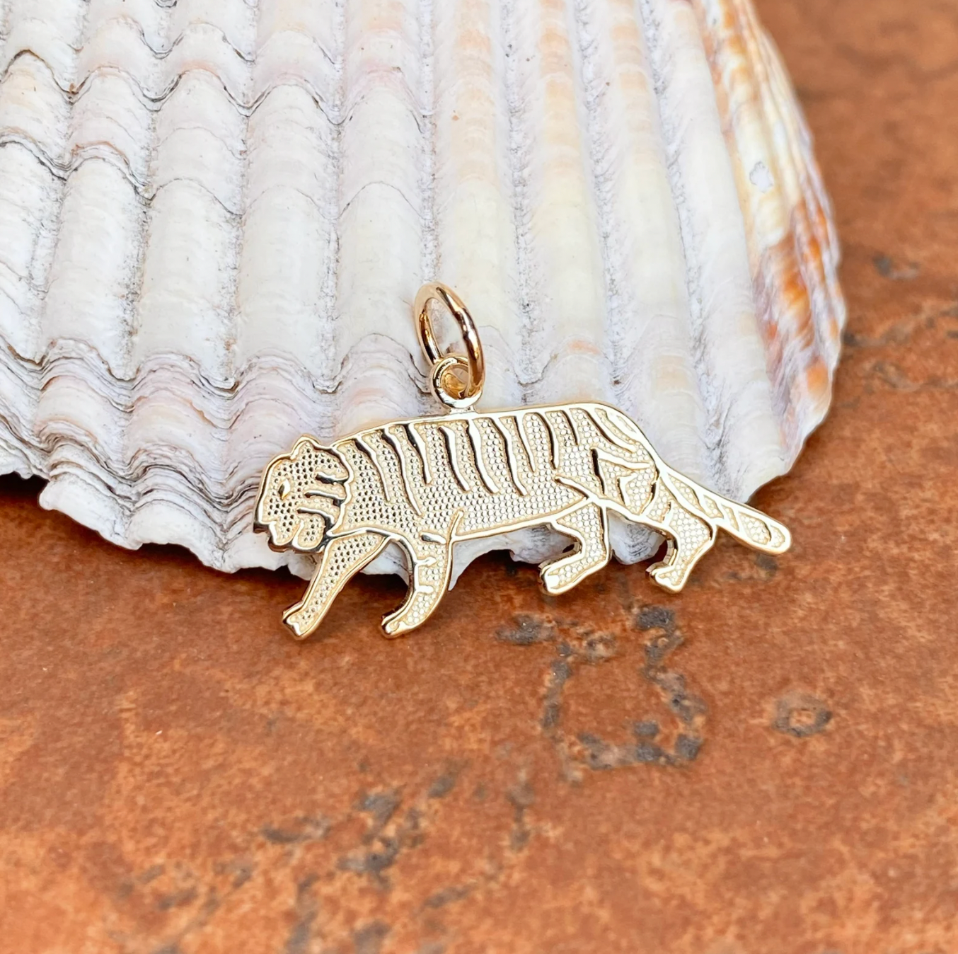 10KT Yellow Gold Prowling Tiger Flat Pendant Charm