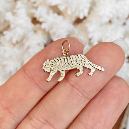 10KT Yellow Gold Prowling Tiger Flat Pendant Charm